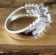 Load image into Gallery viewer, Princess-Cut Oval Zirconia Halo
